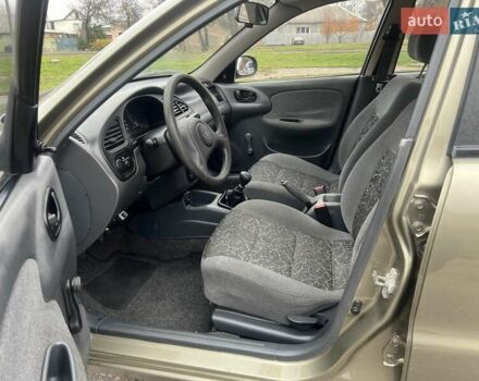 Бежевий Деу Ланос, об'ємом двигуна 1.35 л та пробігом 136 тис. км за 2650 $, фото 9 на Automoto.ua