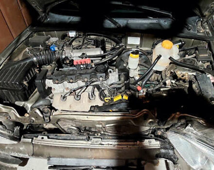 Бежевий Деу Ланос, об'ємом двигуна 1.5 л та пробігом 182 тис. км за 1200 $, фото 4 на Automoto.ua