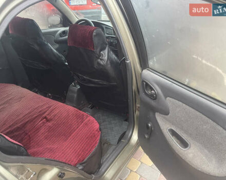 Бежевый Дэу Ланос, объемом двигателя 1.5 л и пробегом 777 тыс. км за 900 $, фото 9 на Automoto.ua