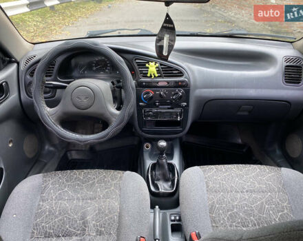 Бежевый Дэу Ланос, объемом двигателя 1.5 л и пробегом 195 тыс. км за 1899 $, фото 8 на Automoto.ua