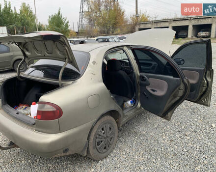 Бежевый Дэу Ланос, объемом двигателя 1.5 л и пробегом 155 тыс. км за 2100 $, фото 7 на Automoto.ua