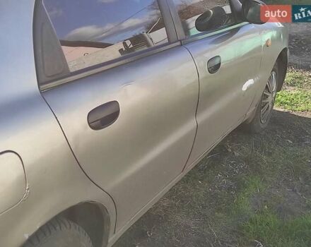 Бежевый Дэу Ланос, объемом двигателя 1.5 л и пробегом 325 тыс. км за 1500 $, фото 7 на Automoto.ua