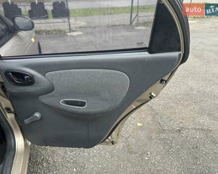 Бежевий Деу Ланос, об'ємом двигуна 1.5 л та пробігом 172 тис. км за 1750 $, фото 12 на Automoto.ua