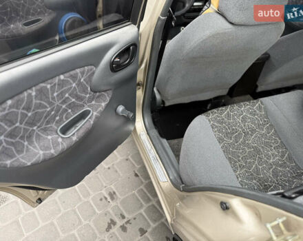 Бежевий Деу Ланос, об'ємом двигуна 1.5 л та пробігом 224 тис. км за 2550 $, фото 21 на Automoto.ua
