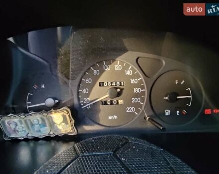 Бежевый Дэу Ланос, объемом двигателя 1.5 л и пробегом 106 тыс. км за 3000 $, фото 2 на Automoto.ua