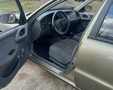 Бежевый Дэу Ланос, объемом двигателя 1.5 л и пробегом 163 тыс. км за 2300 $, фото 6 на Automoto.ua