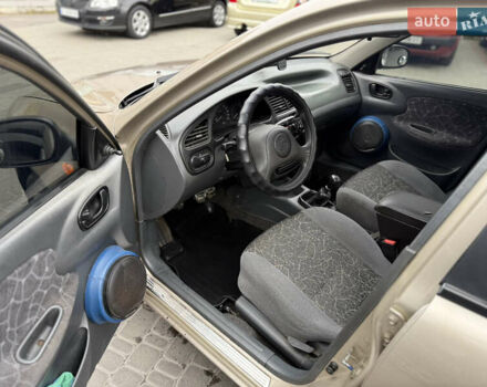 Бежевий Деу Ланос, об'ємом двигуна 1.5 л та пробігом 224 тис. км за 2550 $, фото 12 на Automoto.ua