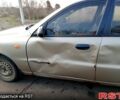 Бежевый Дэу Ланос, объемом двигателя 1.5 л и пробегом 208 тыс. км за 1300 $, фото 4 на Automoto.ua