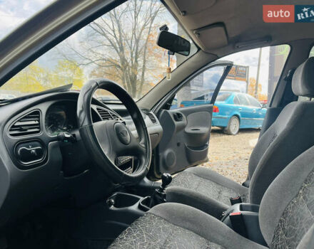 Деу Ланос 2007 у Харкові на Automoto.ua Бежевий Деу Ланос, об'ємом двигуна 1.5 л та пробігом 243 тис. км за 2500 $, фото 8 на Automoto.ua