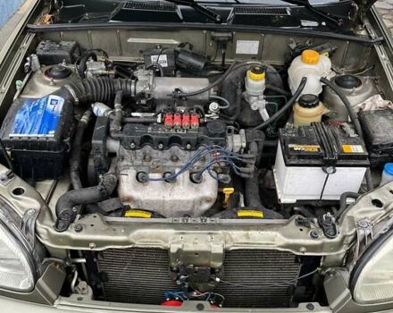 Бежевий Деу Ланос, об'ємом двигуна 1.6 л та пробігом 118 тис. км за 3300 $, фото 5 на Automoto.ua