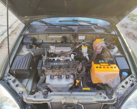 Бежевый Дэу Ланос, объемом двигателя 1.5 л и пробегом 106 тыс. км за 3000 $, фото 5 на Automoto.ua