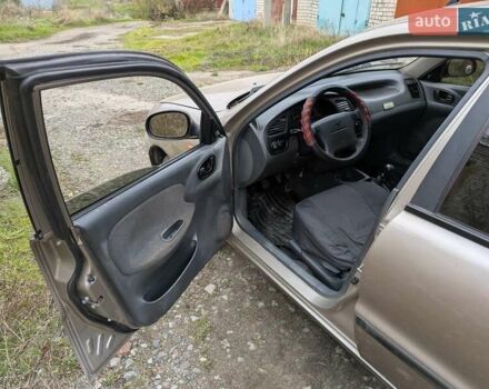 Бежевый Дэу Ланос, объемом двигателя 1.6 л и пробегом 162 тыс. км за 2700 $, фото 12 на Automoto.ua