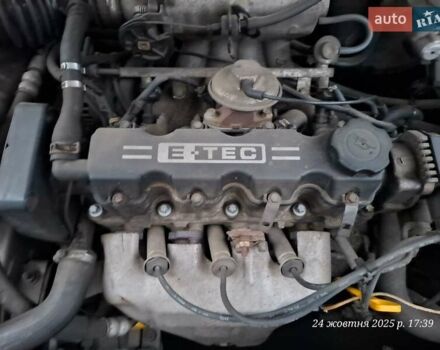 Дэу Ланос 2008 в Киеве на Automoto.ua Бежевый Дэу Ланос, объемом двигателя 1.5 л и пробегом 165 тыс. км за 2700 $, фото 4 на Automoto.ua