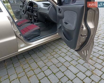 Бежевий Деу Ланос, об'ємом двигуна 1.5 л та пробігом 210 тис. км за 2750 $, фото 14 на Automoto.ua