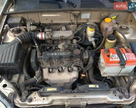 Бежевий Деу Ланос, об'ємом двигуна 1.5 л та пробігом 277 тис. км за 2300 $, фото 6 на Automoto.ua