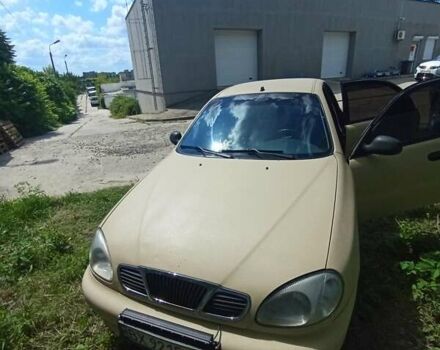 Бежевый Дэу Ланос, объемом двигателя 1.6 л и пробегом 290 тыс. км за 2950 $, фото 1 на Automoto.ua