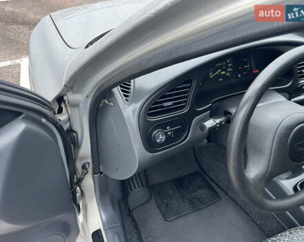 Бежевий Деу Ланос, об'ємом двигуна 1.5 л та пробігом 63 тис. км за 3257 $, фото 10 на Automoto.ua