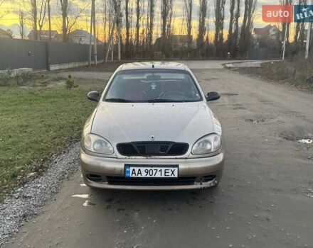 Бежевый Дэу Ланос, объемом двигателя 0 л и пробегом 200 тыс. км за 2000 $, фото 1 на Automoto.ua