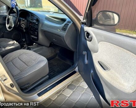 Бежевый Дэу Ланос, объемом двигателя 1.5 л и пробегом 186 тыс. км за 2750 $, фото 10 на Automoto.ua