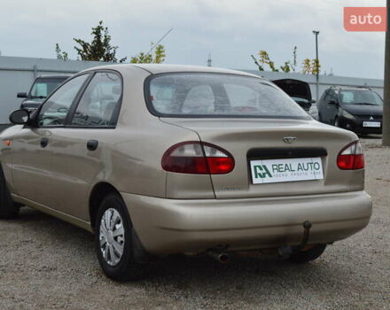 Бежевый Дэу Ланос, объемом двигателя 1.5 л и пробегом 268 тыс. км за 2900 $, фото 1 на Automoto.ua