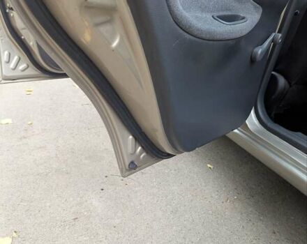 Бежевий Деу Ланос, об'ємом двигуна 1.5 л та пробігом 170 тис. км за 3300 $, фото 13 на Automoto.ua