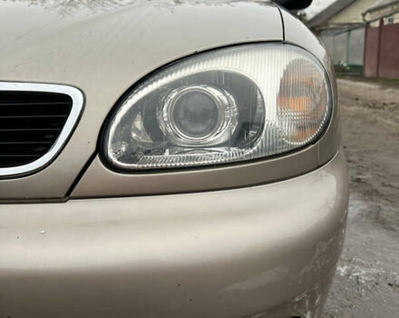 Бежевый Дэу Ланос, объемом двигателя 1.5 л и пробегом 147 тыс. км за 3200 $, фото 1 на Automoto.ua