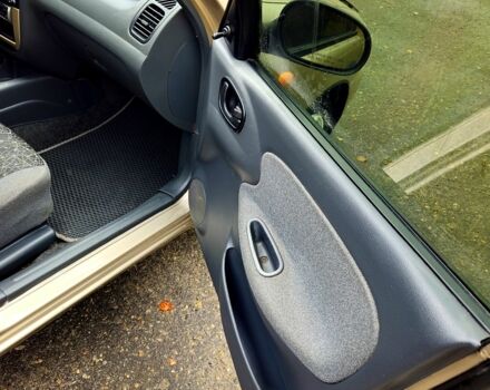 Бежевый Дэу Ланос, объемом двигателя 1.5 л и пробегом 220 тыс. км за 2750 $, фото 11 на Automoto.ua