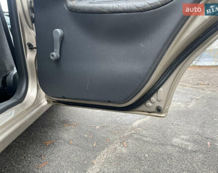 Бежевый Дэу Ланос, объемом двигателя 1.5 л и пробегом 207 тыс. км за 3400 $, фото 17 на Automoto.ua