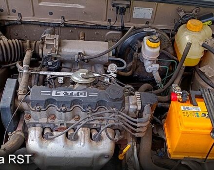 Дэу Ланос 2008 в Броварах на Automoto.ua Бежевый Дэу Ланос, объемом двигателя 1.5 л и пробегом 329 тыс. км за 3300 $, фото 2 на Automoto.ua