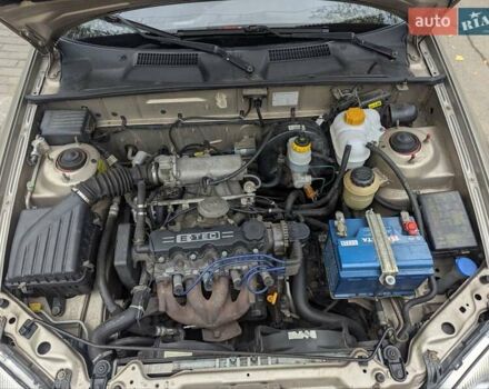 Бежевий Деу Ланос, об'ємом двигуна 1.5 л та пробігом 170 тис. км за 3300 $, фото 14 на Automoto.ua