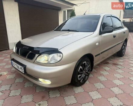 Бежевый Дэу Ланос, объемом двигателя 1.5 л и пробегом 234 тыс. км за 3350 $, фото 1 на Automoto.ua