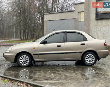 Бежевый Дэу Ланос, объемом двигателя 1.5 л и пробегом 165 тыс. км за 2850 $, фото 2 на Automoto.ua