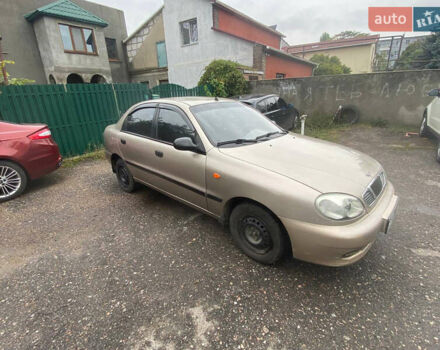 Бежевый Дэу Ланос, объемом двигателя 1.5 л и пробегом 168 тыс. км за 2200 $, фото 3 на Automoto.ua