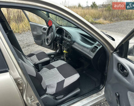 Бежевый Дэу Ланос, объемом двигателя 1.5 л и пробегом 280 тыс. км за 1500 $, фото 13 на Automoto.ua