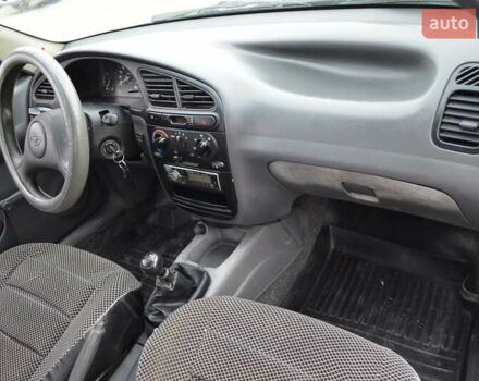 Бежевый Дэу Ланос, объемом двигателя 1.5 л и пробегом 268 тыс. км за 2900 $, фото 17 на Automoto.ua