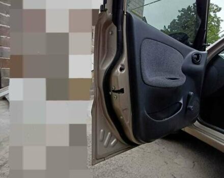 Бежевый Дэу Ланос, объемом двигателя 1.39 л и пробегом 150 тыс. км за 1800 $, фото 1 на Automoto.ua