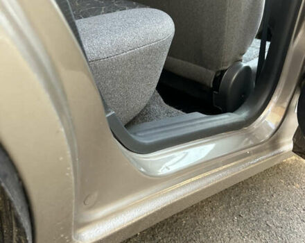 Бежевый Дэу Ланос, объемом двигателя 1.5 л и пробегом 300 тыс. км за 1950 $, фото 8 на Automoto.ua