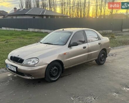 Бежевый Дэу Ланос, объемом двигателя 0 л и пробегом 200 тыс. км за 2000 $, фото 2 на Automoto.ua