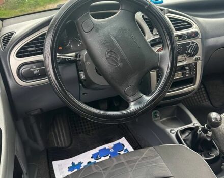 Бежевый Дэу Ланос, объемом двигателя 1.5 л и пробегом 170 тыс. км за 3650 $, фото 5 на Automoto.ua