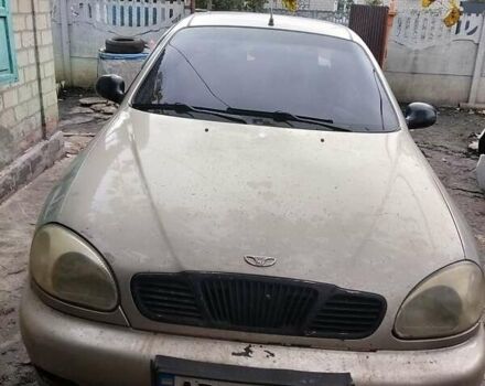 Деу Ланос 2003 у Кам'янське (Дніпродзержинськ) на Automoto.ua Бежевий Деу Ланос, об'ємом двигуна 1.5 л та пробігом 131 тис. км за 1100 $, фото 1 на Automoto.ua
