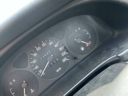 Бежевый Дэу Ланос, объемом двигателя 1.5 л и пробегом 260 тыс. км за 952 $, фото 1 на Automoto.ua