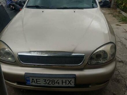 Дэу Ланос 2003 в Днепре (Днепропетровске) на Automoto.ua Бежевый Дэу Ланос, объемом двигателя 1.5 л и пробегом 400 тыс. км за 2300 $, фото 1 на Automoto.ua
