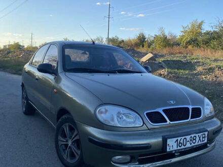 Бежевый Дэу Ланос, объемом двигателя 0 л и пробегом 240 тыс. км за 1980 $, фото 1 на Automoto.ua