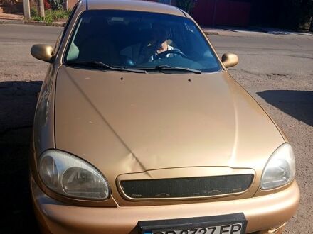 Деу Ланос 2003 у Кропивницькому (Кіровограді) на Automoto.ua Бежевий Деу Ланос, об'ємом двигуна 1.6 л та пробігом 350 тис. км за 1320 $, фото 1 на Automoto.ua