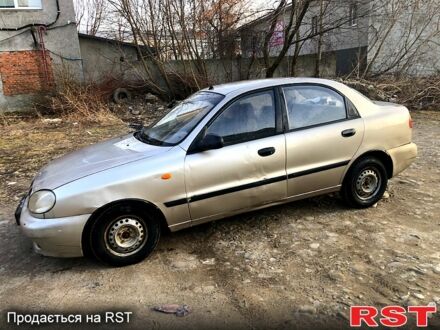 Дэу Ланос 2004 в Калуше на Automoto.ua Бежевый Дэу Ланос, объемом двигателя 15 л и пробегом 220 тыс. км за 750 $, фото 1 на Automoto.ua