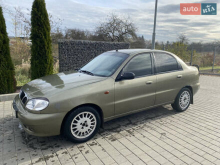 Деу Ланос 2004 у Самборе на Automoto.ua Бежевий Деу Ланос, об'ємом двигуна 1.5 л та пробігом 308 тис. км за 2200 $, фото 1 на Automoto.ua