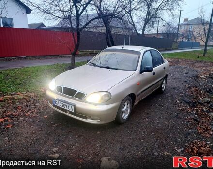 Бежевый Дэу Ланос, объемом двигателя 1.5 л и пробегом 330 тыс. км за 1600 $, фото 1 на Automoto.ua