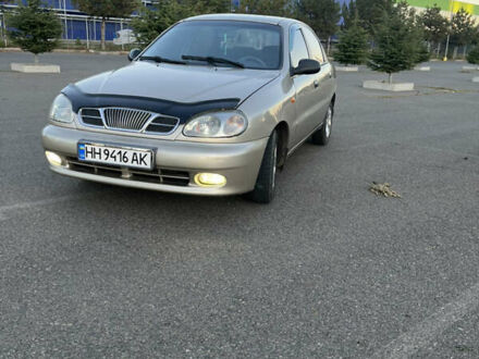 Бежевий Деу Ланос, об'ємом двигуна 1.5 л та пробігом 250 тис. км за 3300 $, фото 1 на Automoto.ua