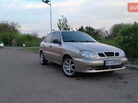 Бежевый Дэу Ланос, объемом двигателя 1.6 л и пробегом 300 тыс. км за 2300 $, фото 1 на Automoto.ua