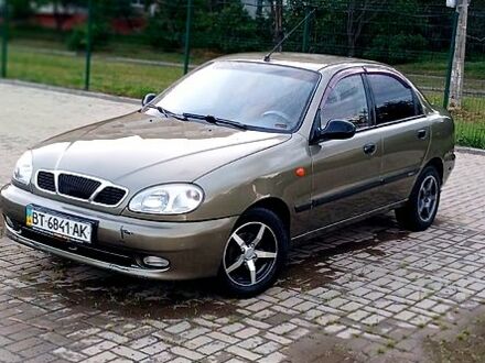 Дэу Ланос 2004 в Херсоне на Automoto.ua Бежевый Дэу Ланос, объемом двигателя 1.5 л и пробегом 180 тыс. км за 2200 $, фото 1 на Automoto.ua